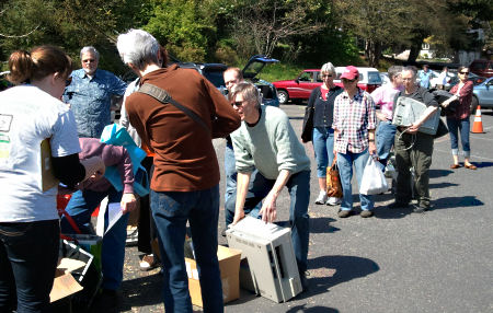Huge turnout for electronics recycling event