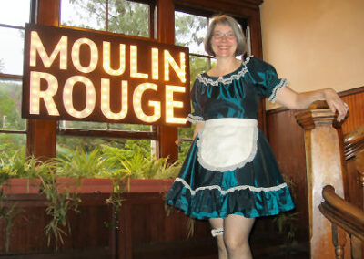 Moulin Rouge auction a full-scale party