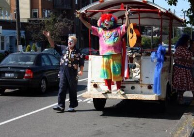 Seafair Clowns visit Phinney Ridge